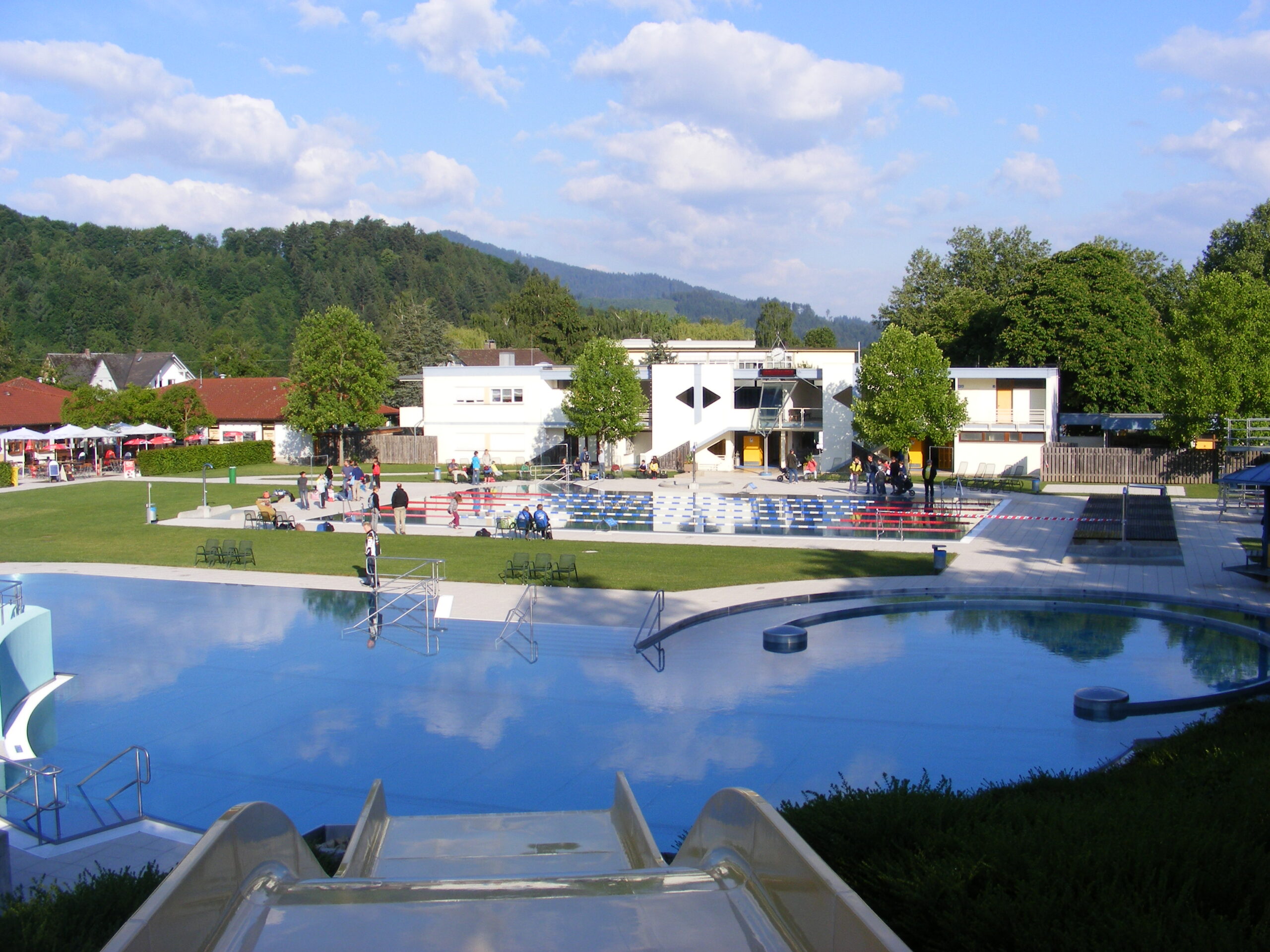 Du betrachtest gerade Schwimmtraining für Kinder und Jugendliche im Dreisambad